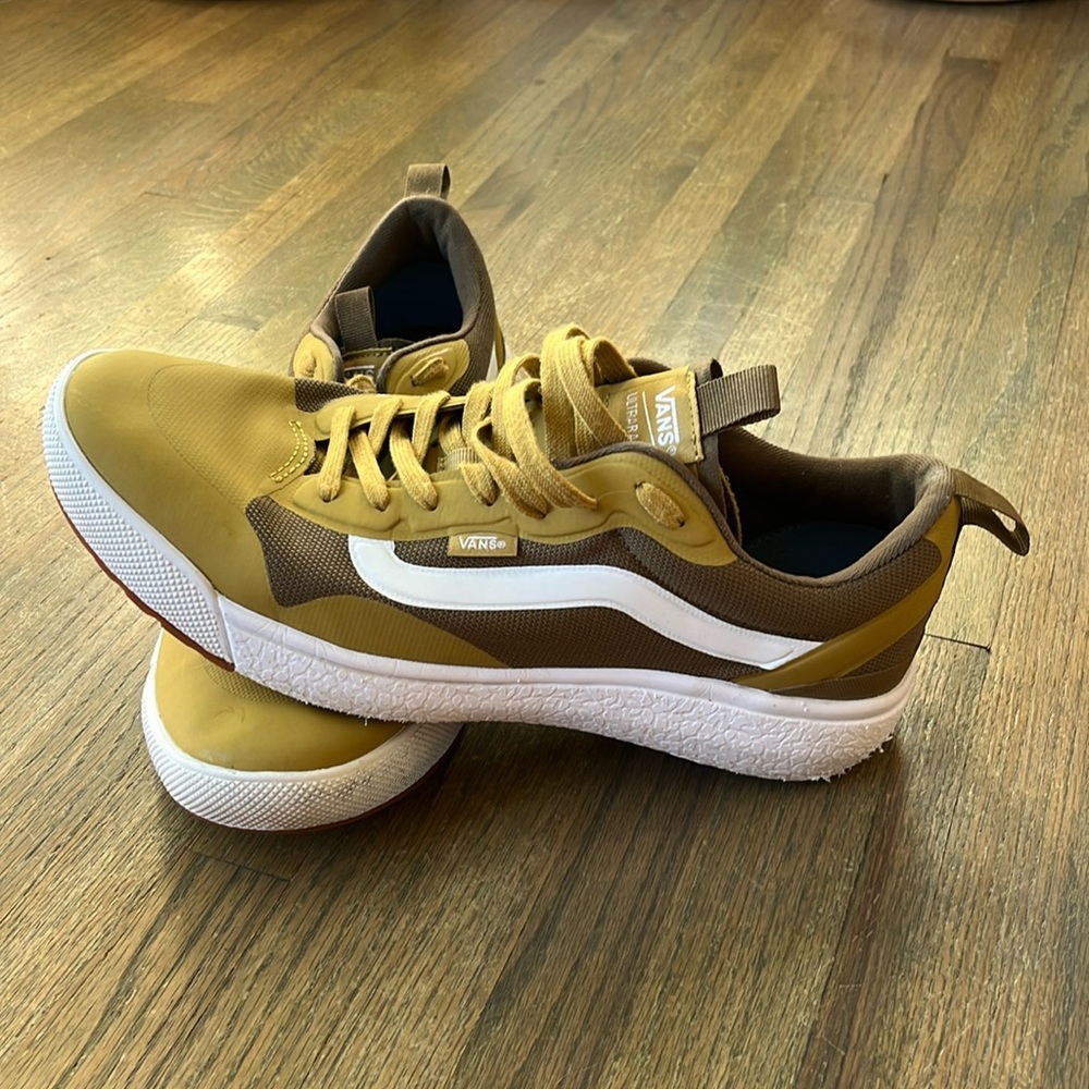 Vans Ultrarange EXO M10.5 / W12